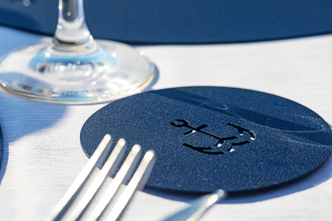 Corredo nautico porta menu e sotto piatti Dedans Bertoldi Boats sottobicchiere